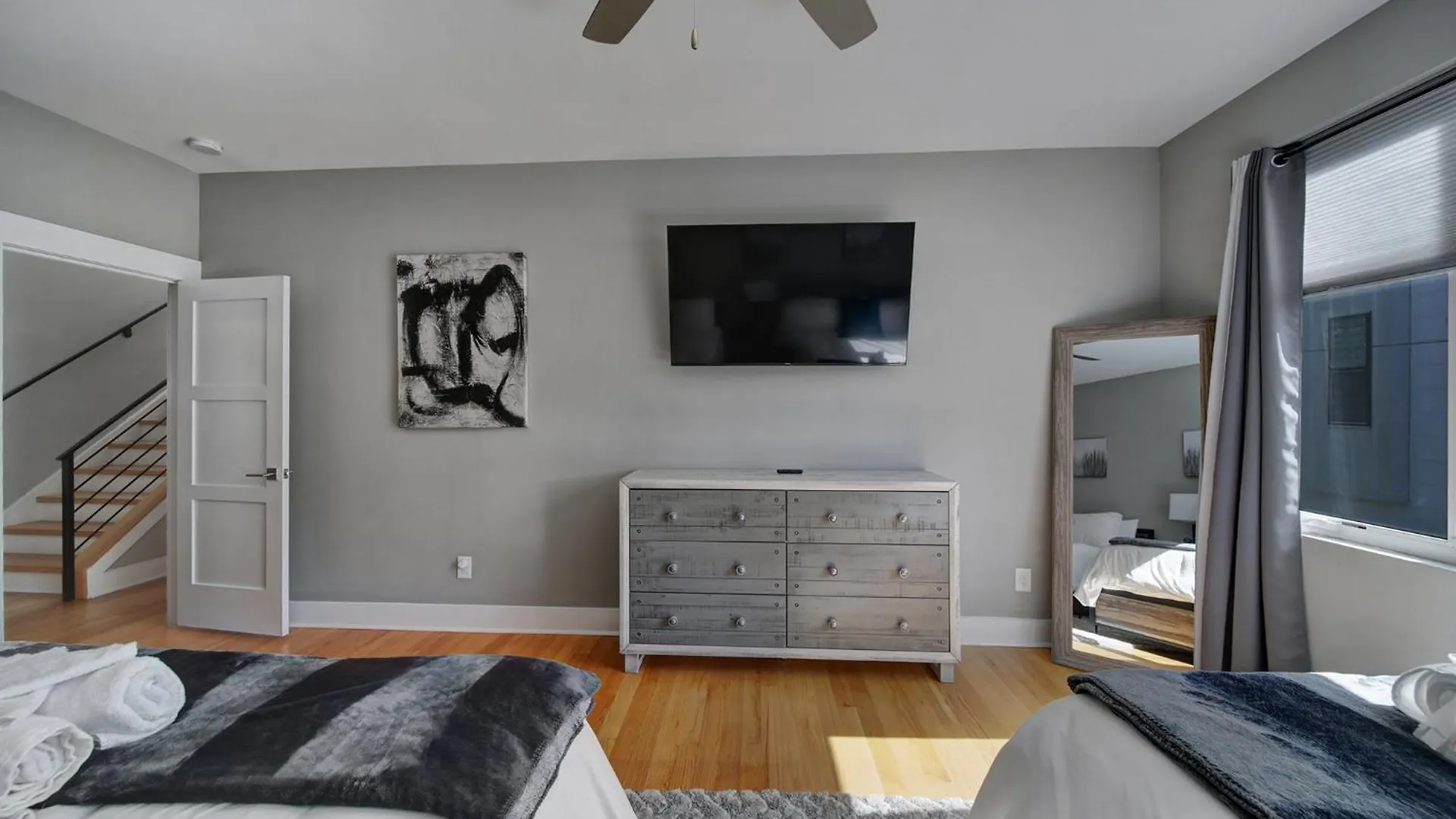 Holiday home 906 Westbrook B City Views Rooftop Hot Tub And Short Walk To Stadium Charlotte