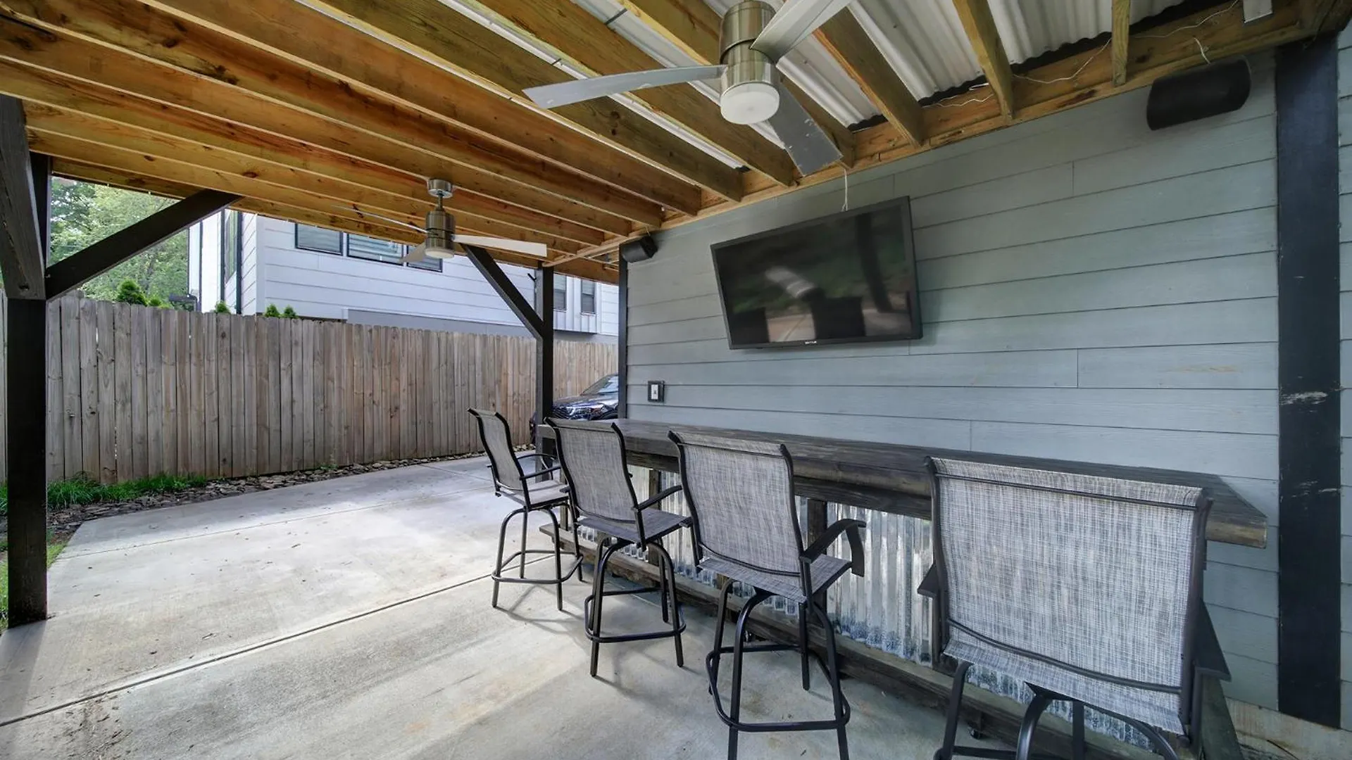 Holiday home 906 Westbrook B City Views Rooftop Hot Tub And Short Walk To Stadium Charlotte United States