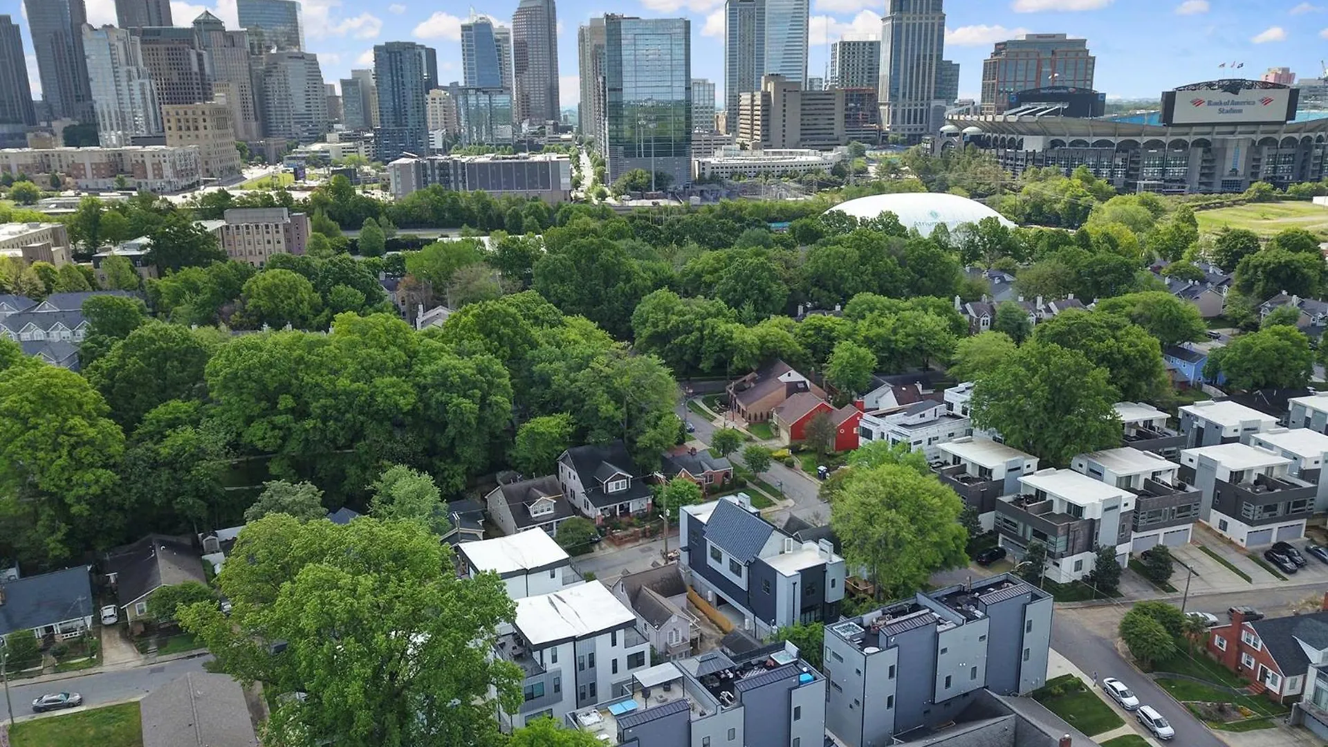 906 Westbrook B City Views Rooftop Hot Tub And Short Walk To Stadium Charlotte